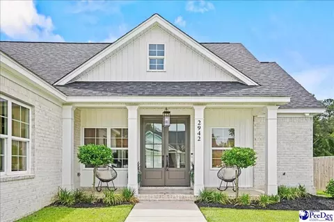 2942 Suzanne Dr, Florence, SC 29501