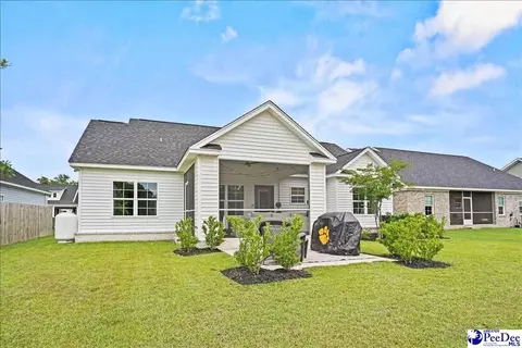 Exterior - 2942 Suzanne Dr, Florence, SC 29501 photo 9 of 10