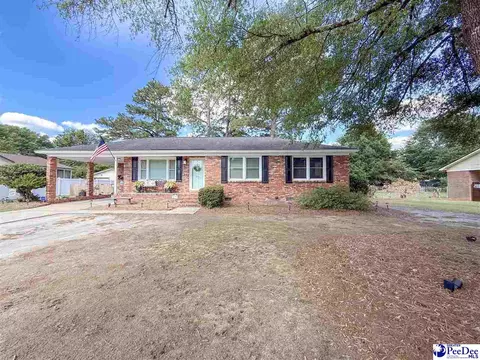 2211 Eaton Cir, Florence, SC 29501