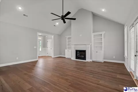 4058 Crest Cv, Florence, SC 29501 photo 8