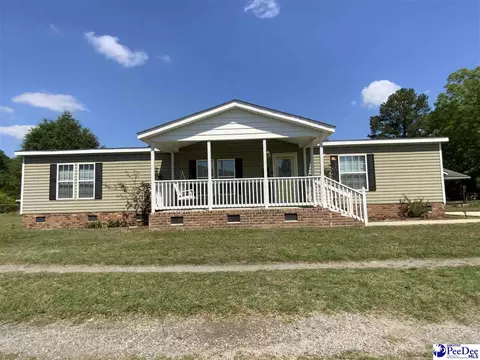 202 Walters St, Mccoll, SC 29570