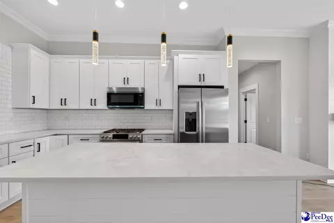Kitchen - 1002 Tunbridge Pl, Florence, SC 29501 photo 4 of 10