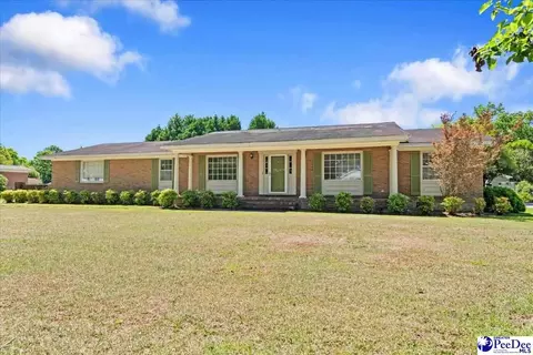 308 Cleveland St, Mullins, SC 29574