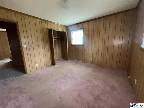 Bedroom - 188 Oakdale Rd, Cheraw, SC 29520 photo 2 of 6