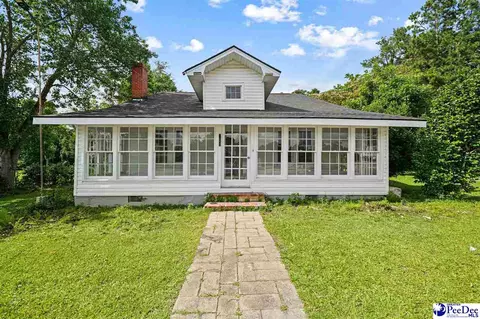 307 E 1st Ave, Lake View, SC 29563