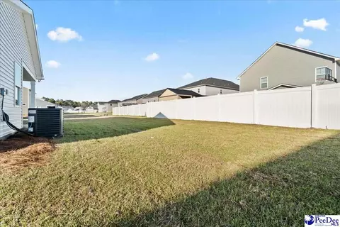 Exterior - 1185 Summer Duck Loop, Florence, SC 29501 photo 2 of 10