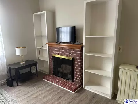 419 S Coit St, Florence, SC 29501 photo 3