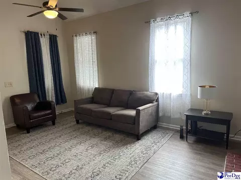 419 S Coit St, Florence, SC 29501 photo 2