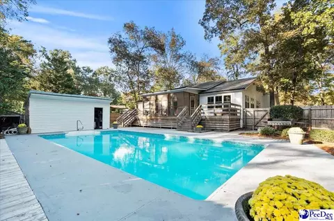 1914 Deerwood Pl, Florence, SC 29501