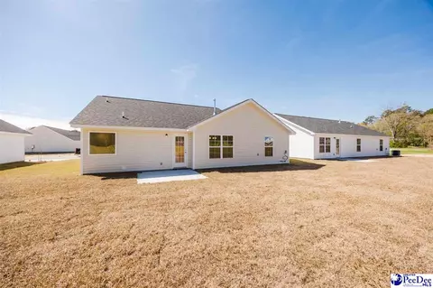 Exterior - 3723 Cantle St, Florence, SC 29505 photo 5 of 7