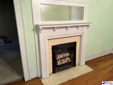 Living - 1101 E Main St, Dillon, SC 29536 photo 1 of 1