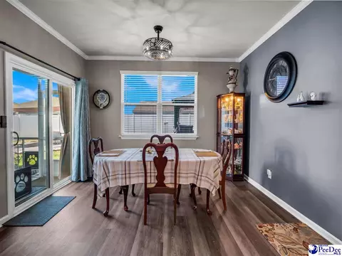 Dining - 2066 E Paces Trl, Darlington, SC 29532 photo 2 of 2