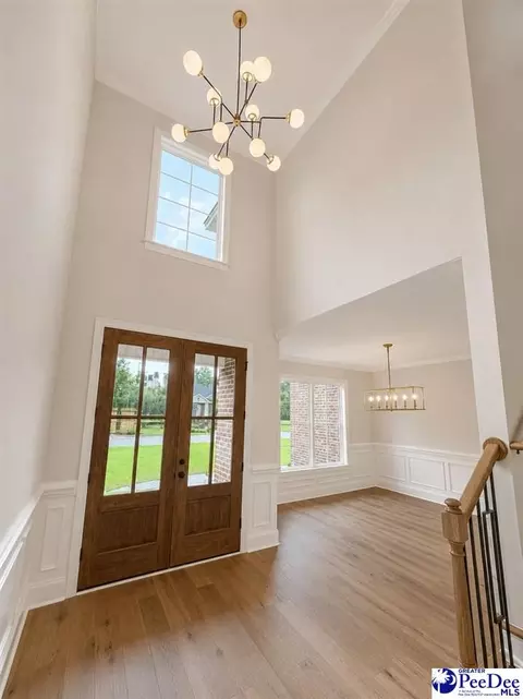 1007 Meredith Dr, Florence, SC 29505 photo 2