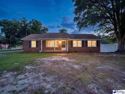 2105 Eaton Cir, Florence, SC 29501