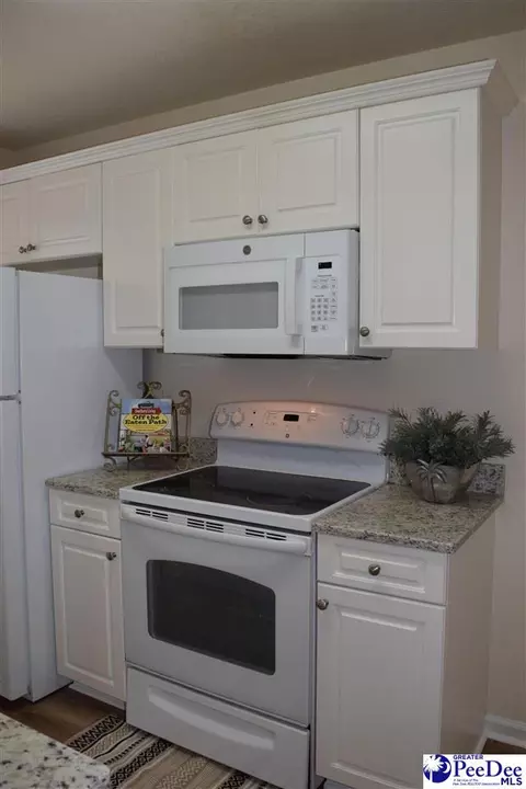 Kitchen - 3115 Combray Cir, Florence, SC 29501 photo 9 of 11