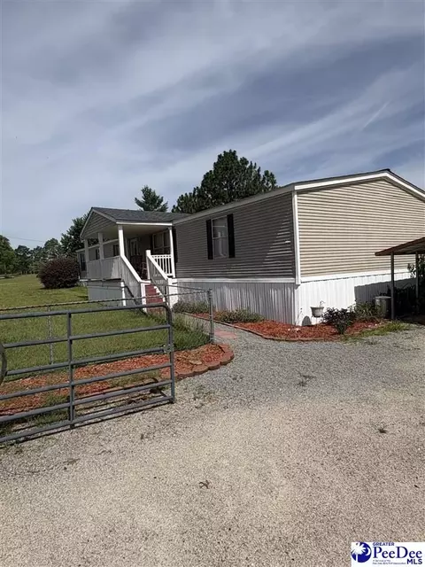 455 Bbb Cir, Patrick, SC 29584 photo 4