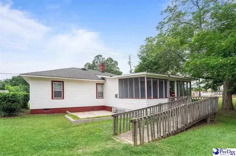 Exterior - 151 E Pine Ave, Mcbee, SC 29101 photo 11 of 12