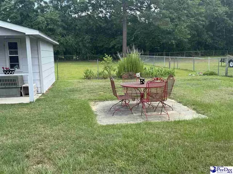 Exterior - 432 Van Dyke Rd, Dillon, SC 29536 photo 5 of 7