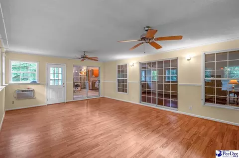 Living - 487 Ridge Rd, Cheraw, SC 29520 photo 5 of 5