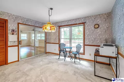 Dining - 487 Ridge Rd, Cheraw, SC 29520 photo 1 of 2