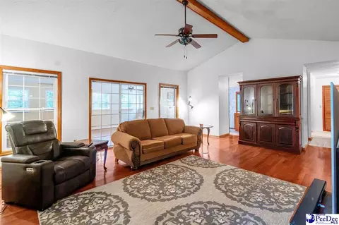 Living - 487 Ridge Rd, Cheraw, SC 29520 photo 2 of 5