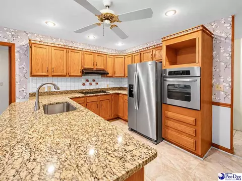 Kitchen - 487 Ridge Rd, Cheraw, SC 29520 photo 1 of 9