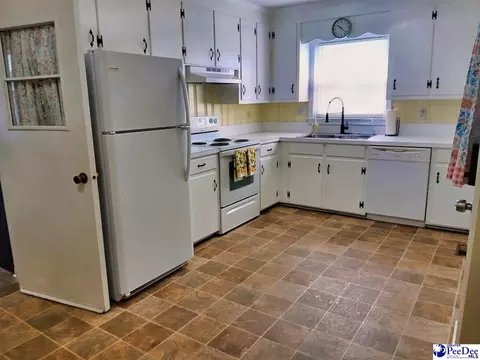 Kitchen - 608 Diane Dr, Cheraw, SC 29520 photo 1 of 2
