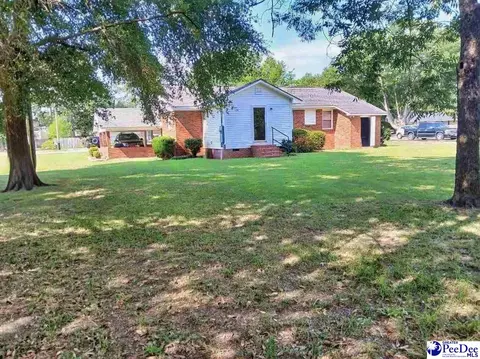 Exterior - 608 Diane Dr, Cheraw, SC 29520 photo 2 of 4
