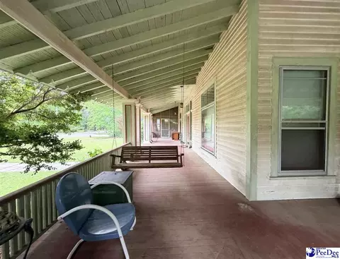 601 E Washington St, Dillon, SC 29536 photo 5