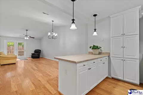 3135 Combray Cir, Florence, SC 29501 photo 9