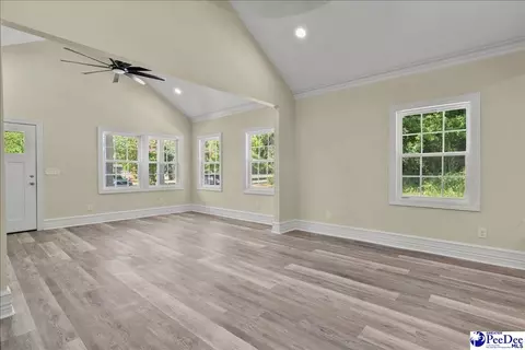 609 E Pine St, Florence, SC 29506 photo 14