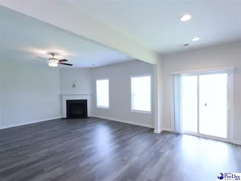 1052 Summer Duck Loop, Florence, SC 29501 photo 12