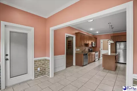 Entry Way - 2840 Liberty Dr, Florence, SC 29501 photo 3 of 4