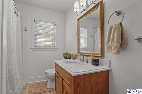 Bath - 59 Lynn Ave, Cheraw, SC 29520 photo 2 of 2
