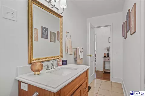 Bath - 59 Lynn Ave, Cheraw, SC 29520 photo 1 of 2