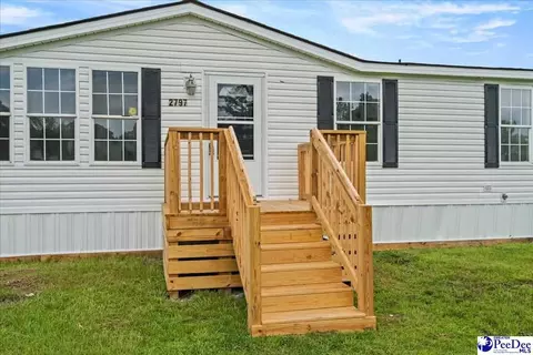 Exterior - 2797 Old Manning Rd, Scranton, SC 29591 photo 4 of 7