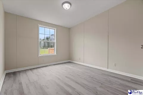 Bedroom - 2797 Old Manning Rd, Scranton, SC 29591 photo 6 of 6