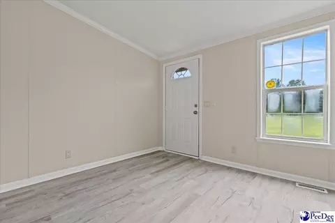 Entry Way - 2797 Old Manning Rd, Scranton, SC 29591 photo 1 of 2