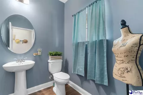 Bath - 403 Dunbarton Ct, Conway, SC 29526 photo 5 of 5