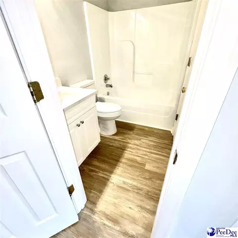 Bath - 3102 Combray Cir, Florence, SC 29501 photo 1 of 7