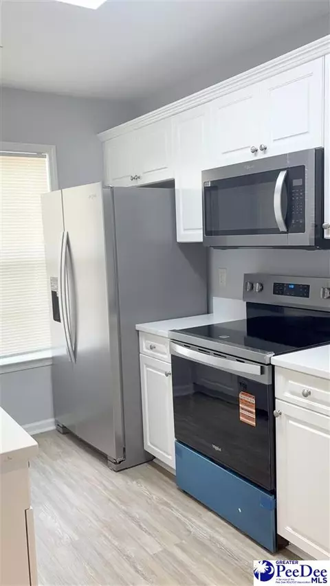 Kitchen - 3102 Combray Cir, Florence, SC 29501 photo 4 of 7