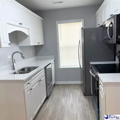 Kitchen - 3102 Combray Cir, Florence, SC 29501 photo 5 of 7