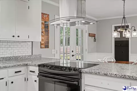 Kitchen - 1027 S Peninsula, Florence, SC 29501 photo 3 of 4