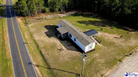 807 Saddlebrook Rd, Cheraw, SC 29520 photo 4