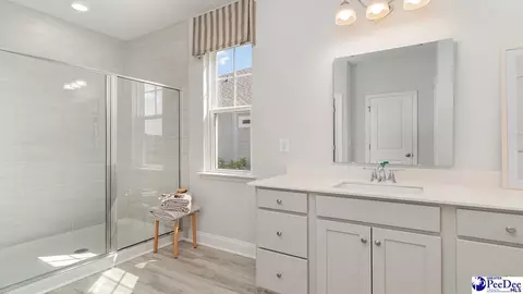 Bath - 304 Bluff View Ln, Florence, SC 29505 photo 1 of 2