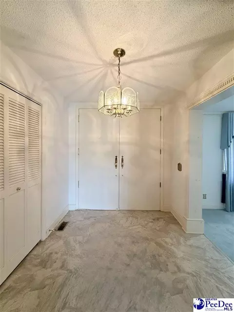 Entry Way - 717 Higgins Rd, Dillon, SC 29536 photo 1 of 2
