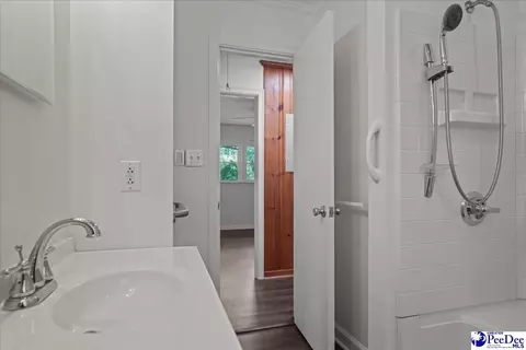 Bath - 403 Diane Dr, Cheraw, SC 29520 photo 4 of 4
