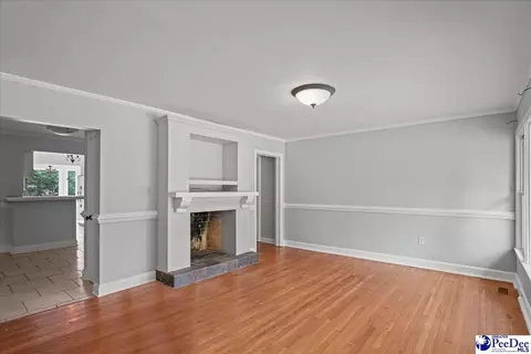 Living - 206 State Rd, Cheraw, SC 29520 photo 1 of 6