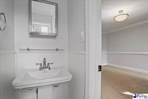 Bath - 206 State Rd, Cheraw, SC 29520 photo 5 of 5
