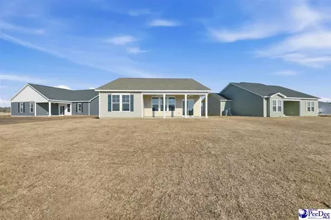 Exterior - 3207 Kernal Dr, Florence, SC 29505 photo 3 of 4
